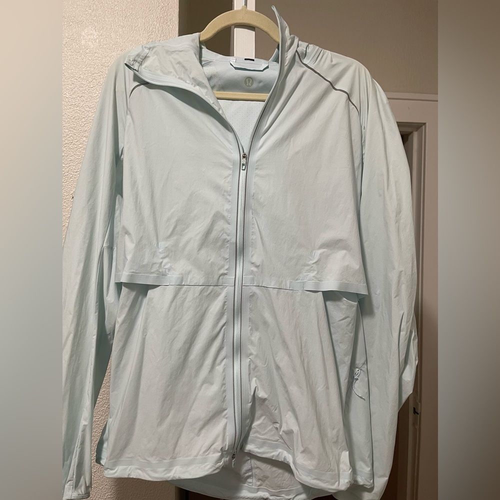 Lululemon Fast Free WindBreaker Jacket.